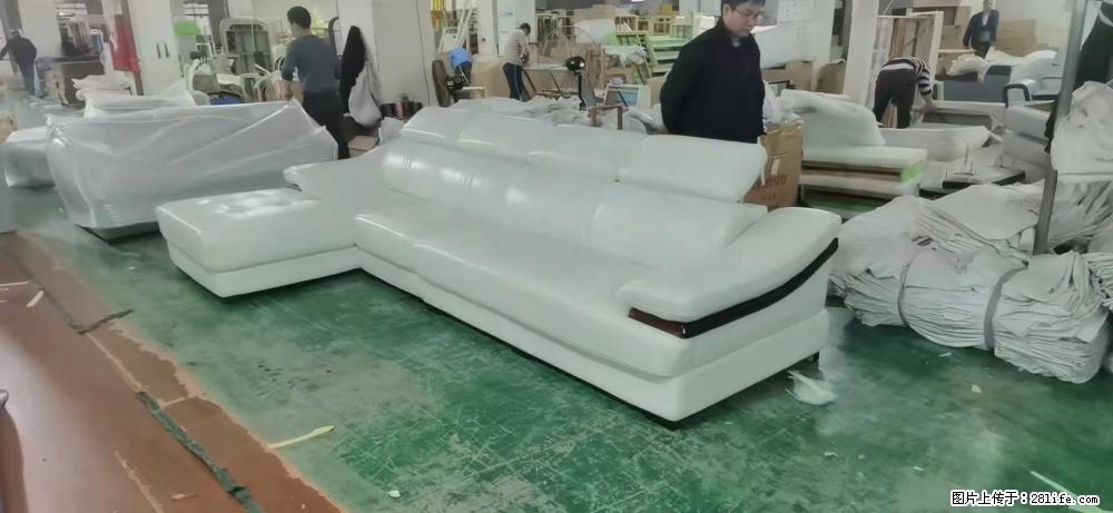 【大厂仿真皮沙发】实木框架，高回弹海绵45密度。全新包装，质量非常好，3.6米右贵妃 - 各类家具 - 居家生活 - 温州分类信息 - 温州28生活网 wz.28life.com